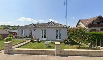 Dog Studio, Toiletteur pour Animaux à Lachambre