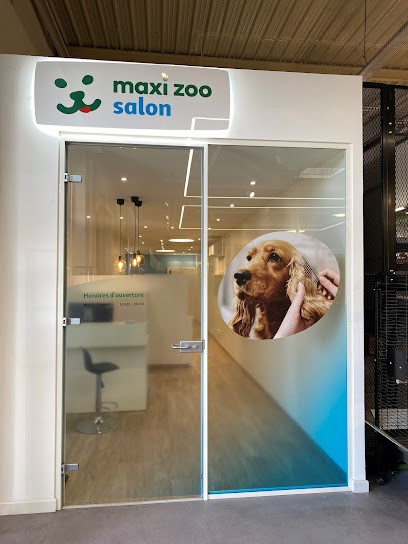 Salon De Toilettage Maxi Zoo - Sainte-Geneviève-des-Bois, Toiletteur pour Animaux à Sainte-Geneviève-des-Bois