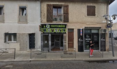 A La Toutouniere, Toiletteur pour Animaux à Miramas