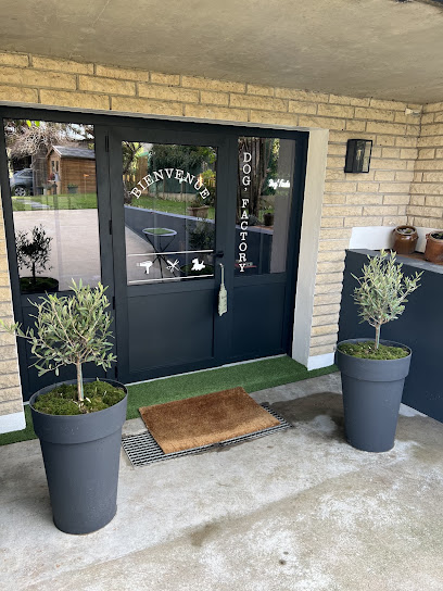 Dog'factory Toiletteur Pour Animaux à Vaux-le-Pénil