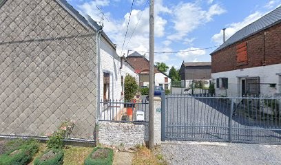 Elevage de Laïka des Tsars, Toiletteur pour Animaux à Taisnières-sur-Hon