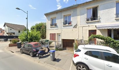 Mia, Toiletteur pour Animaux à Joinville-le-Pont