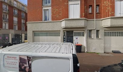 Bouchaut Héléne, Toiletteur pour Animaux à La Courneuve