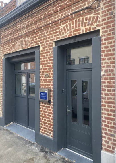 Atelier Pile Poils Toiletteur Pour Animaux à Tourcoing
