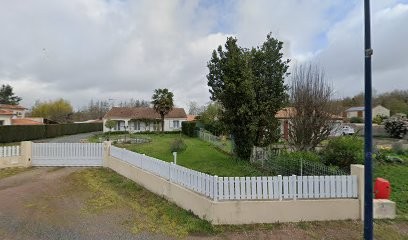 Brisset Jeanne, Toiletteur pour Animaux à Magné